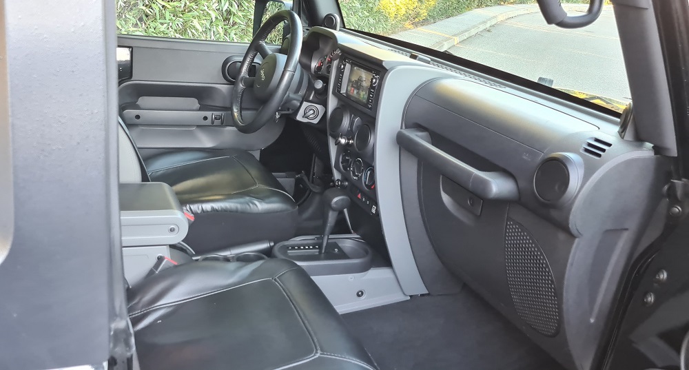 JEEP WRANGLER 177 CH SAHARA BVA – Image 8