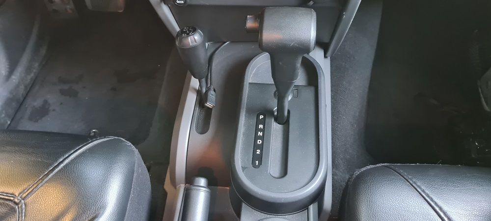 JEEP WRANGLER 177 CH SAHARA BVA – Image 15