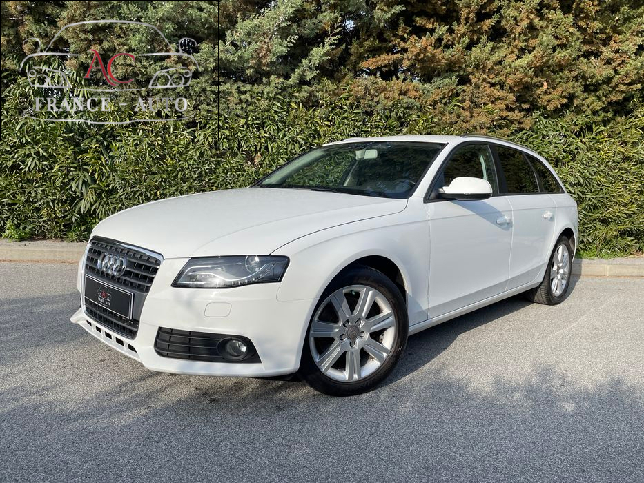 AUDI A4 AVANT