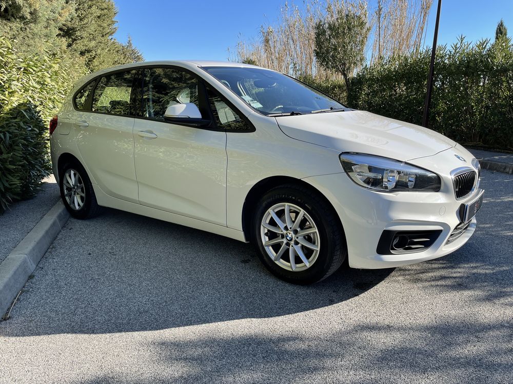 BMW 214D Tourer Première – Image 6