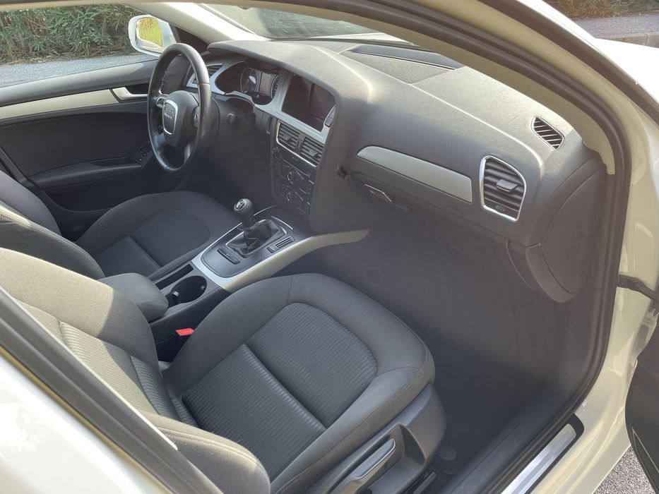 AUDI A4 AVANT – Image 25