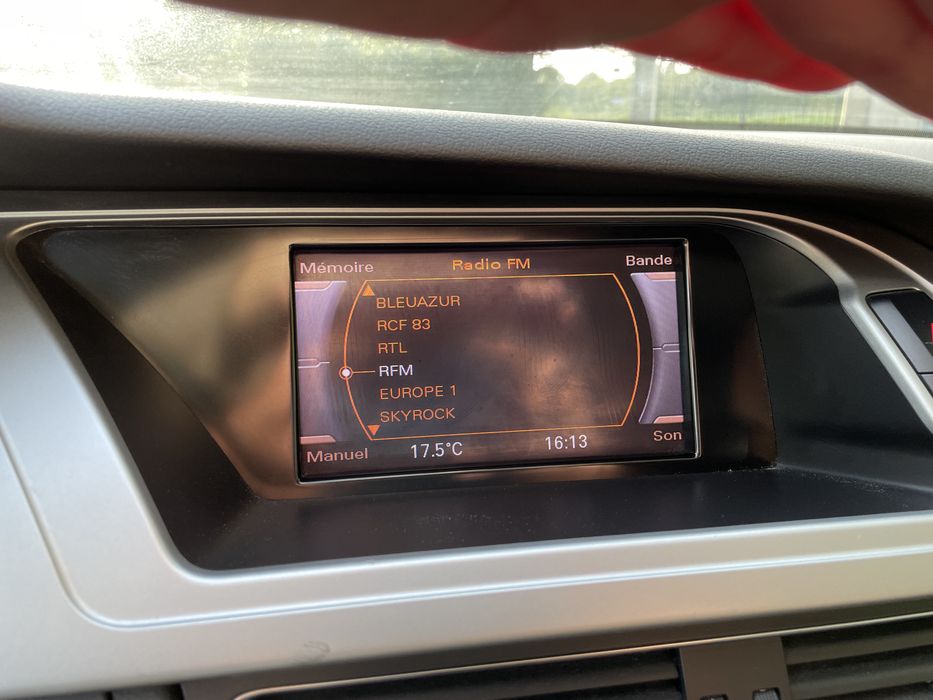 AUDI A4 AVANT – Image 17