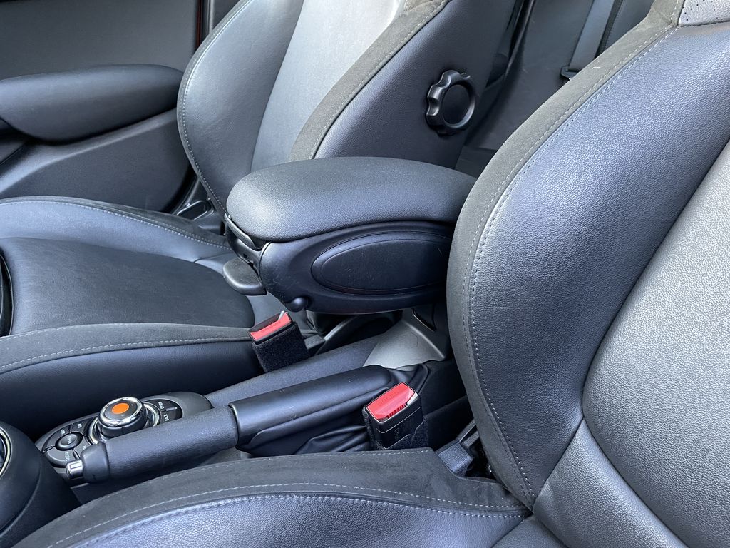 MINI COOPER S JOHN WORKS – Image 37