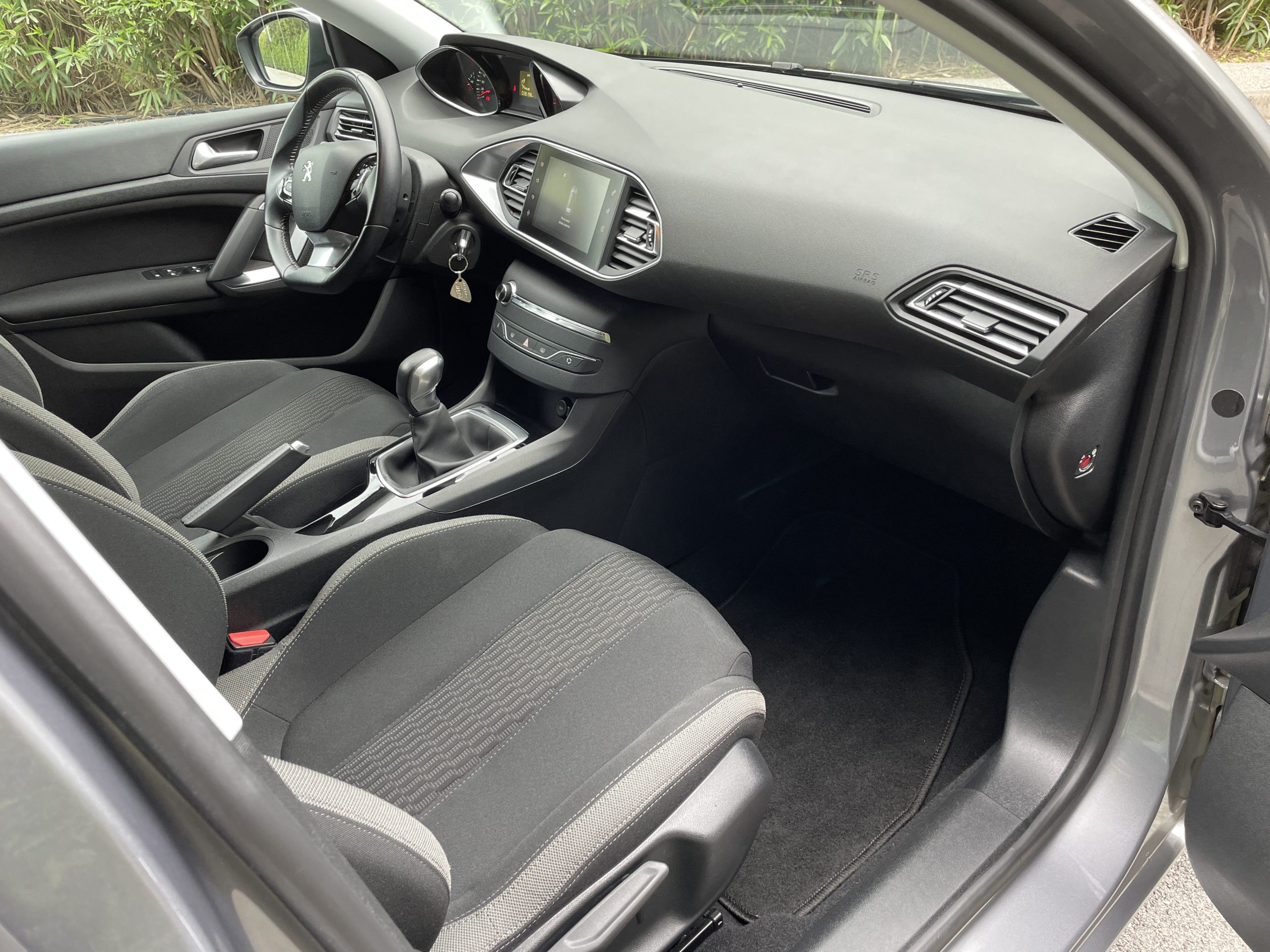 PEUGEOT 308 1.2 PURETECH STYLE 5 PORTES – Image 10