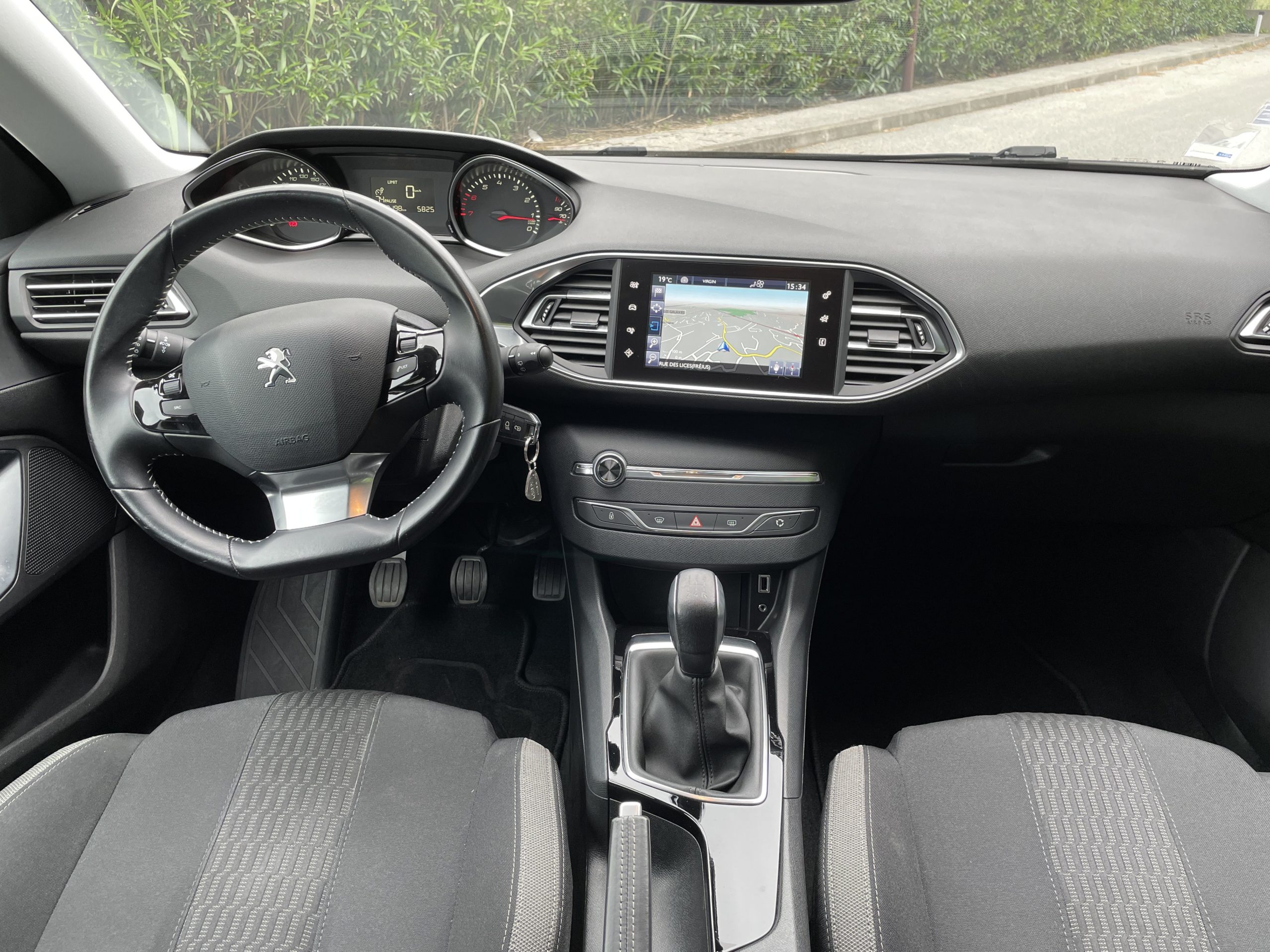 PEUGEOT 308 1.2 PURETECH STYLE 5 PORTES – Image 12