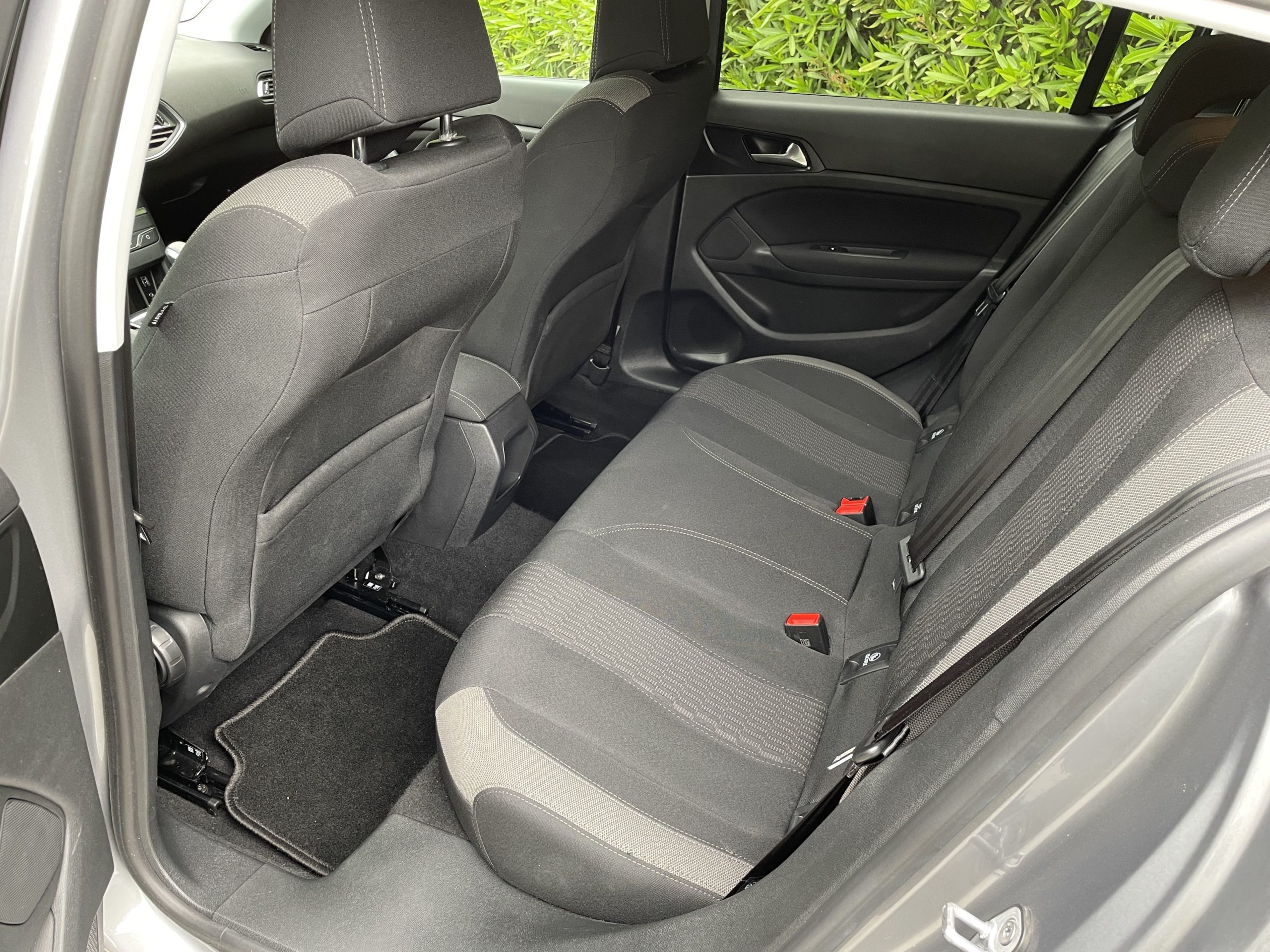 PEUGEOT 308 1.2 PURETECH STYLE 5 PORTES – Image 16