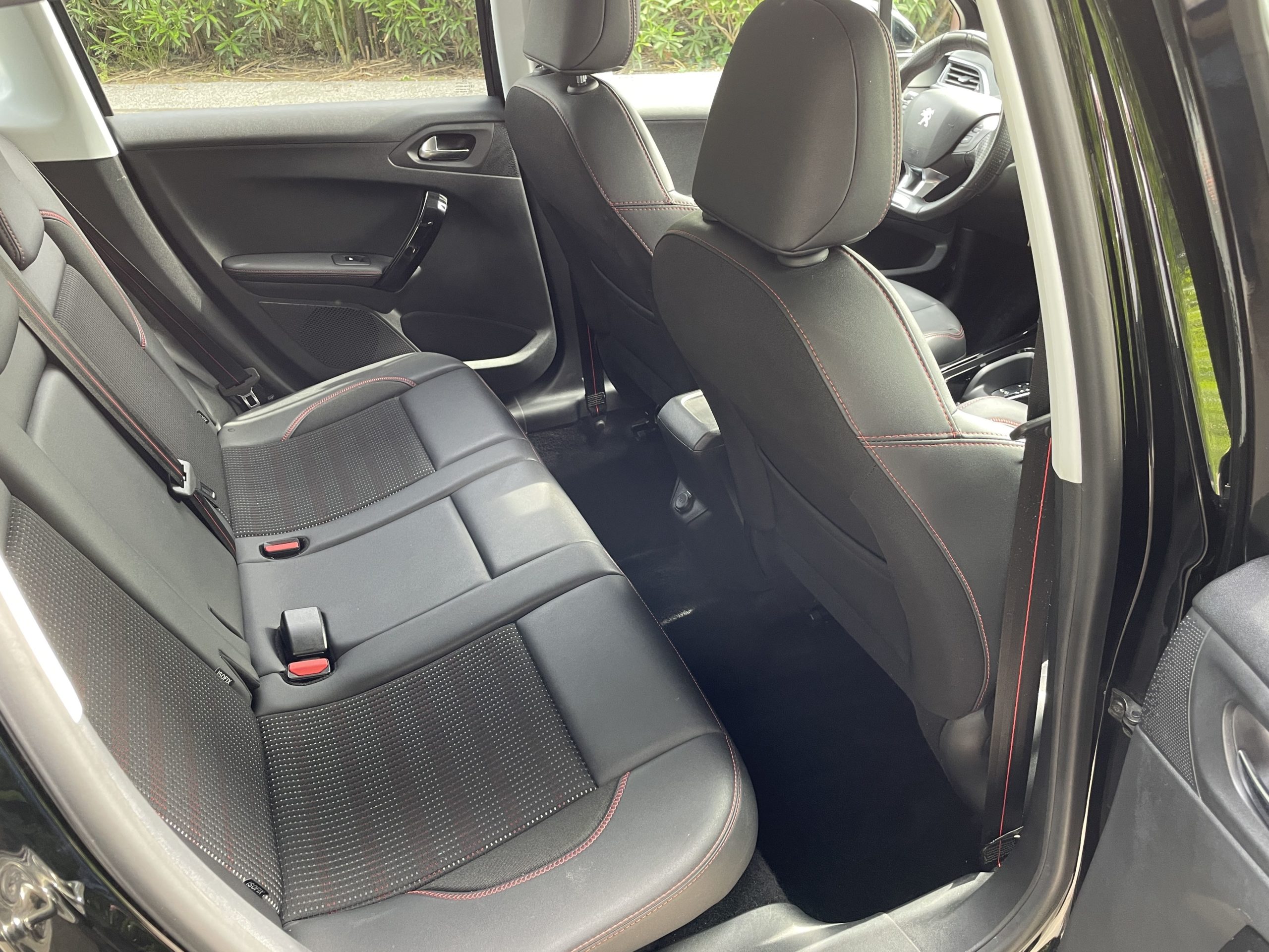 PEUGEOT 2008 GT LINE 110 PURETECH EAT6 – Image 14