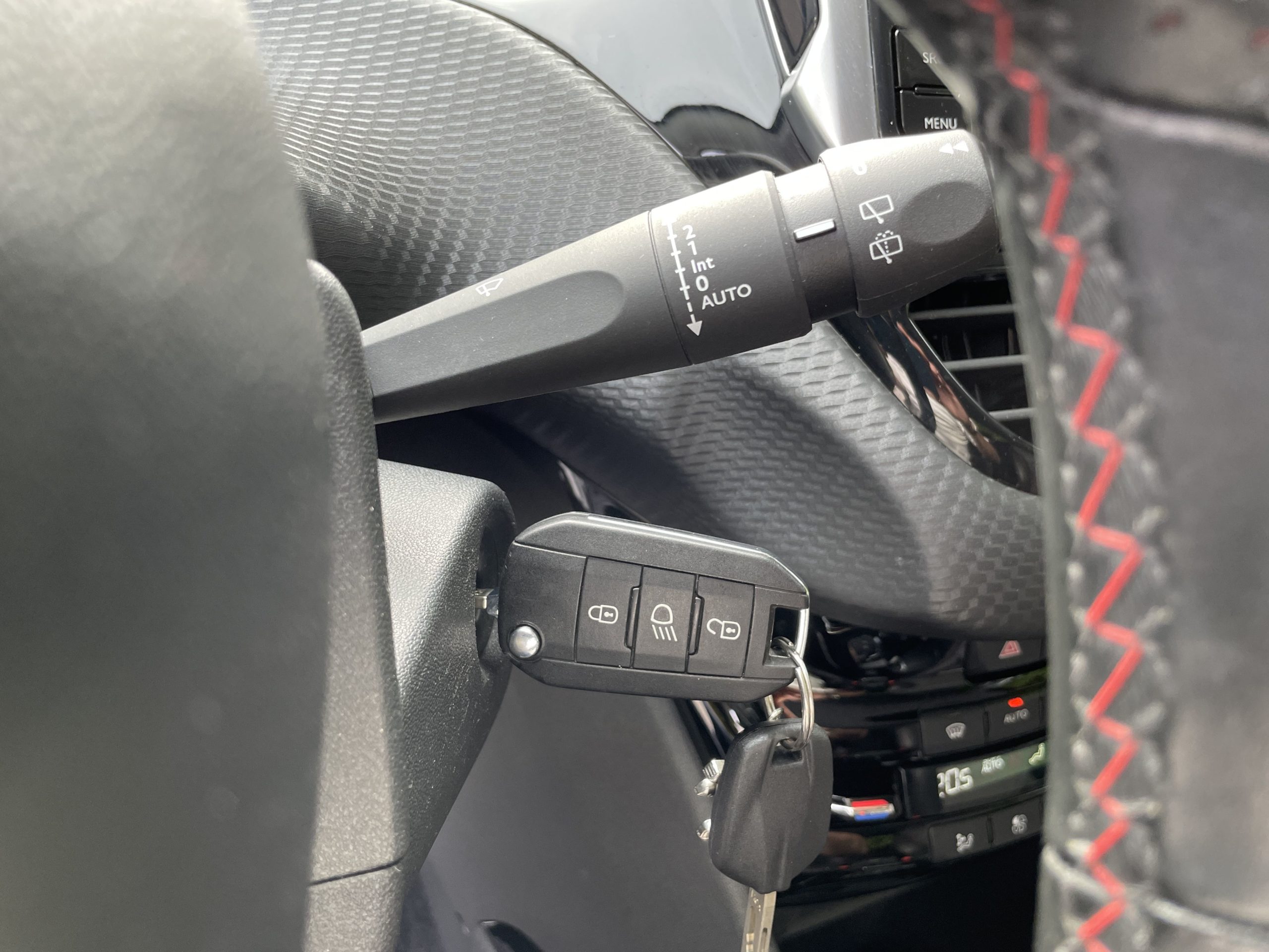 PEUGEOT 2008 GT LINE 110 PURETECH EAT6 – Image 30