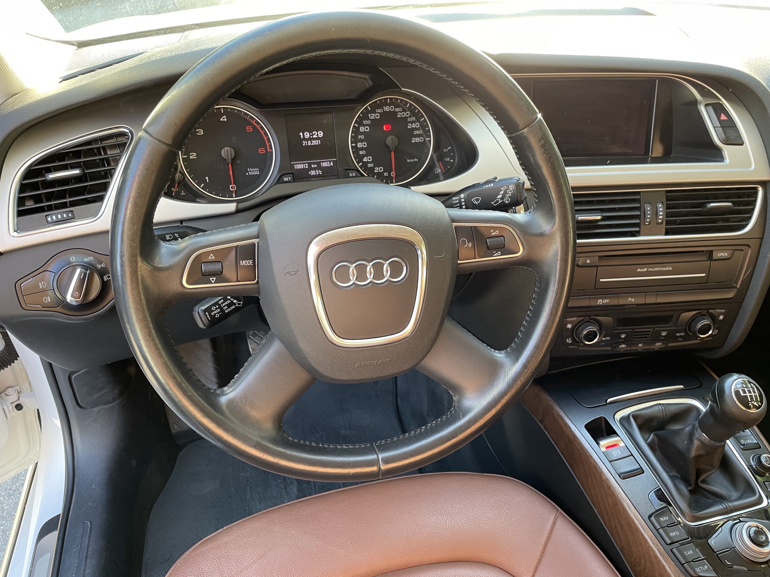 AUDI A4 ALLROAD – Image 21