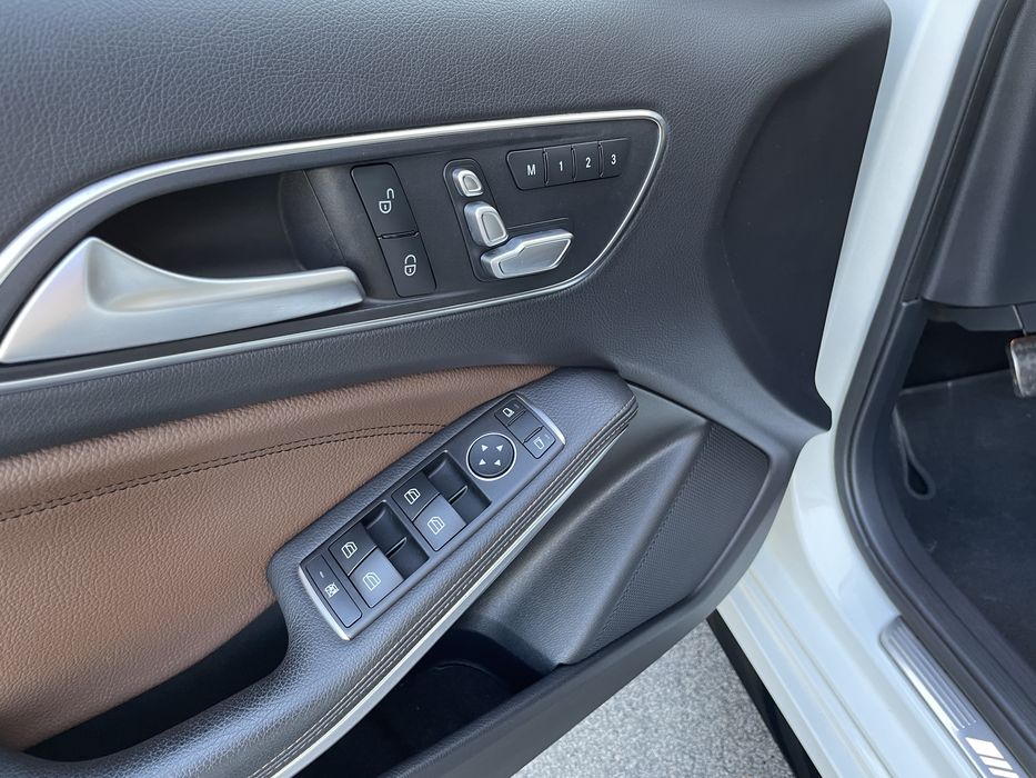 MERCEDES A45 – Image 26